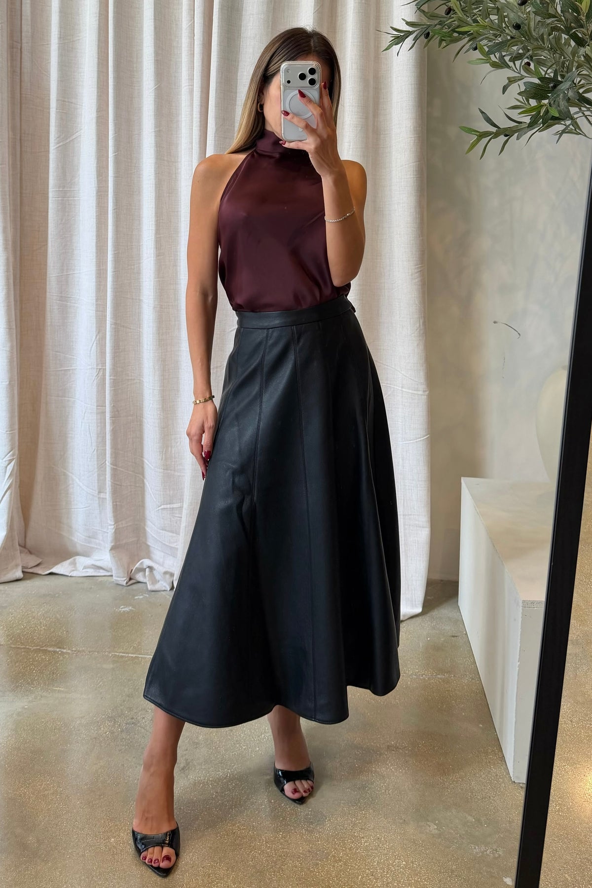 GRIM SKIRT