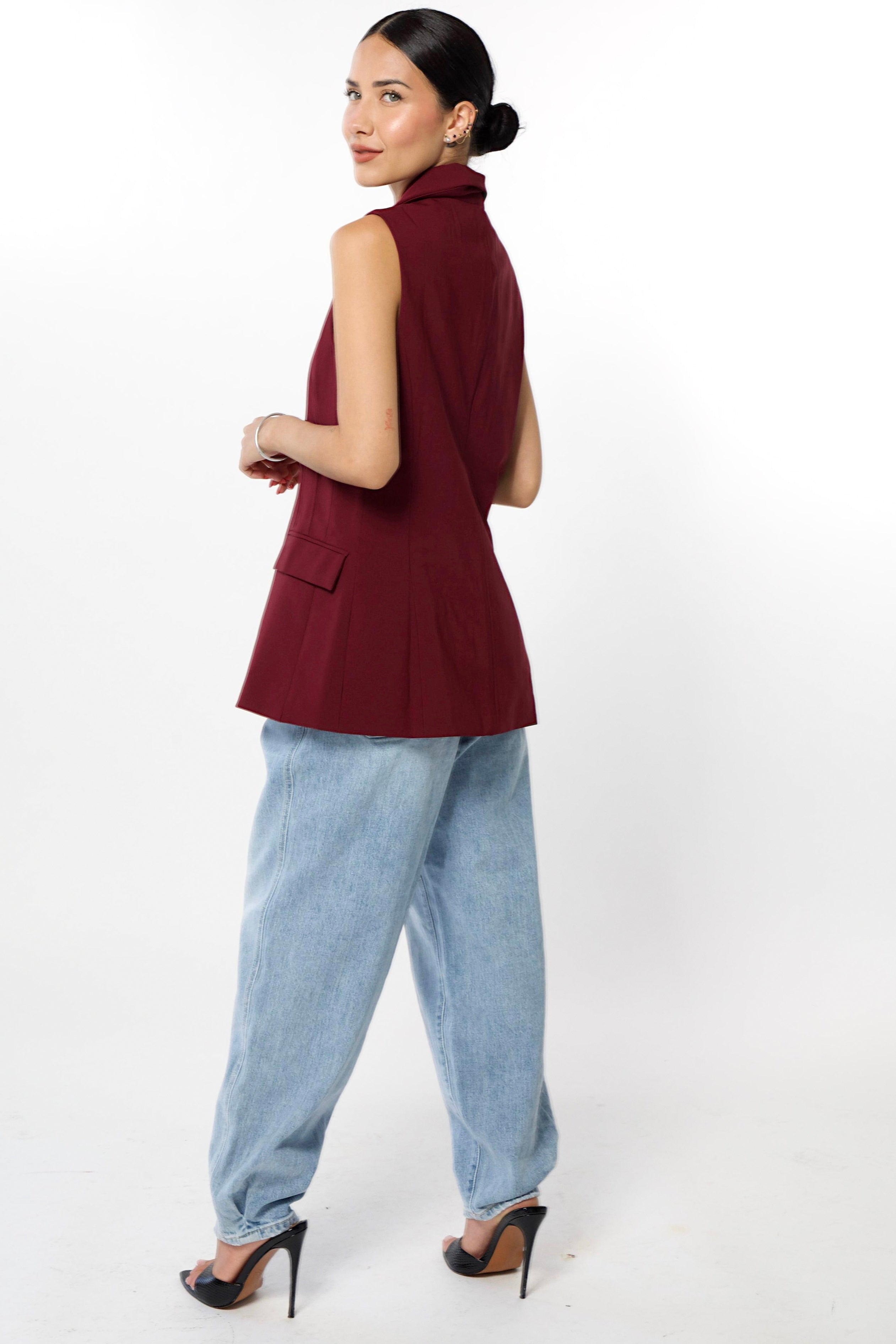 LIORA VEST