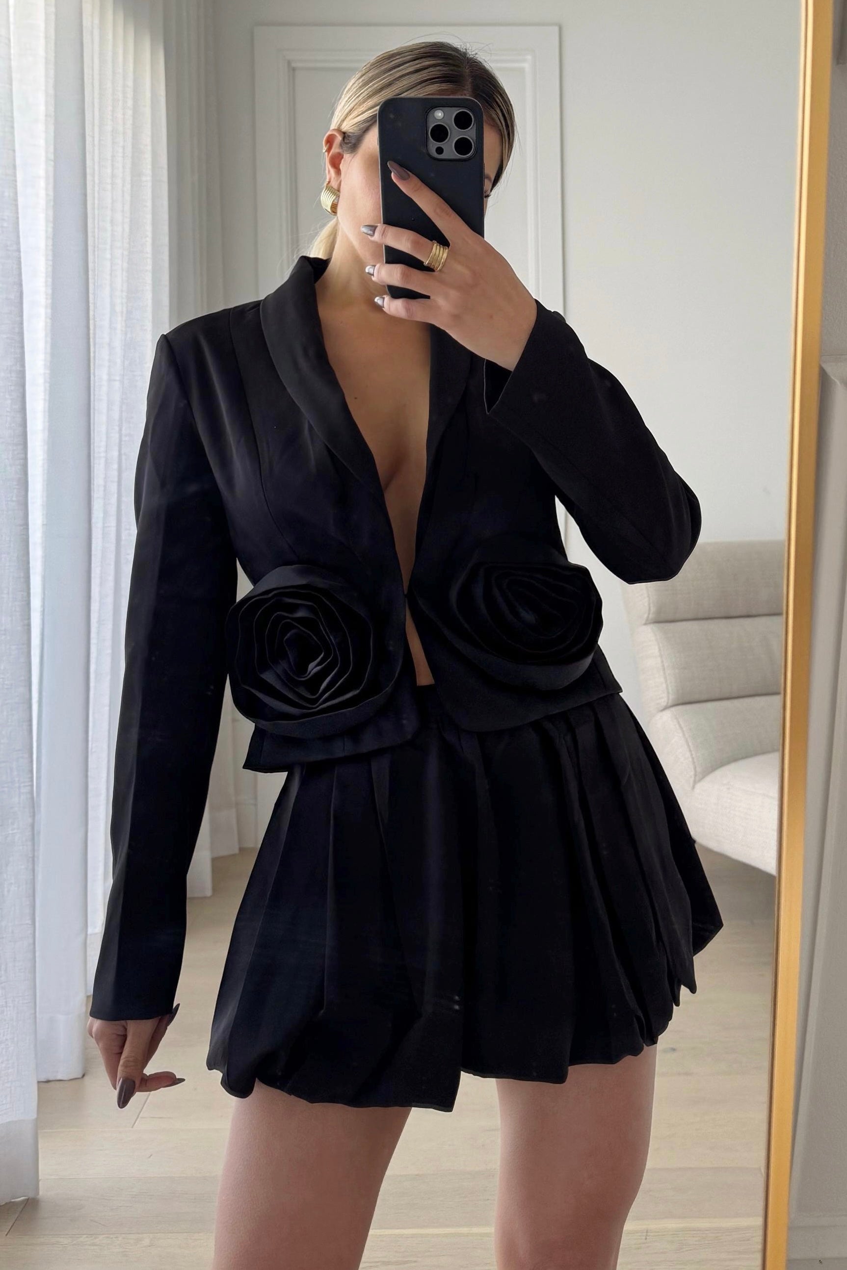 LIZA BLAZER