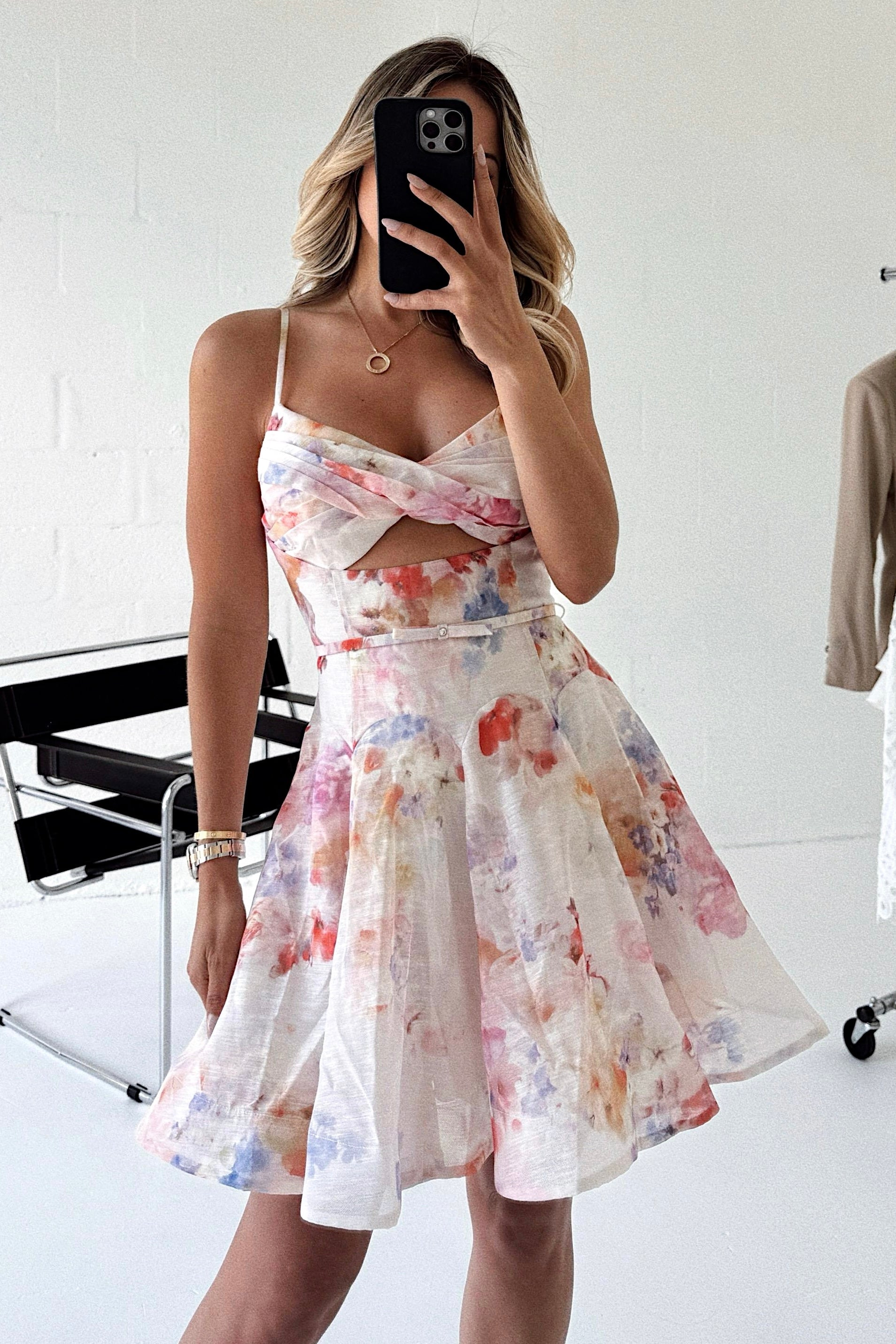VALE DRESS