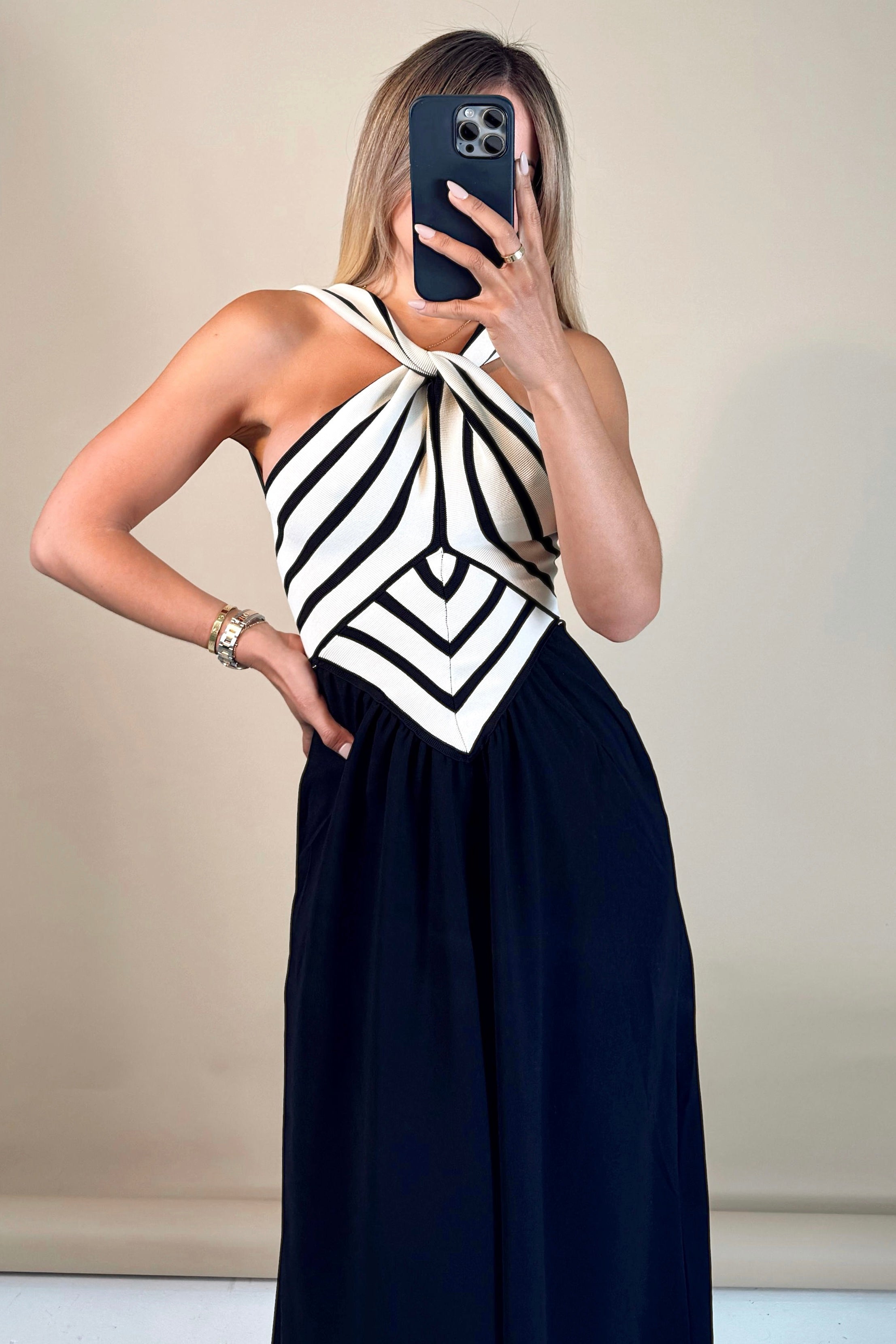 RAYEN DRESS