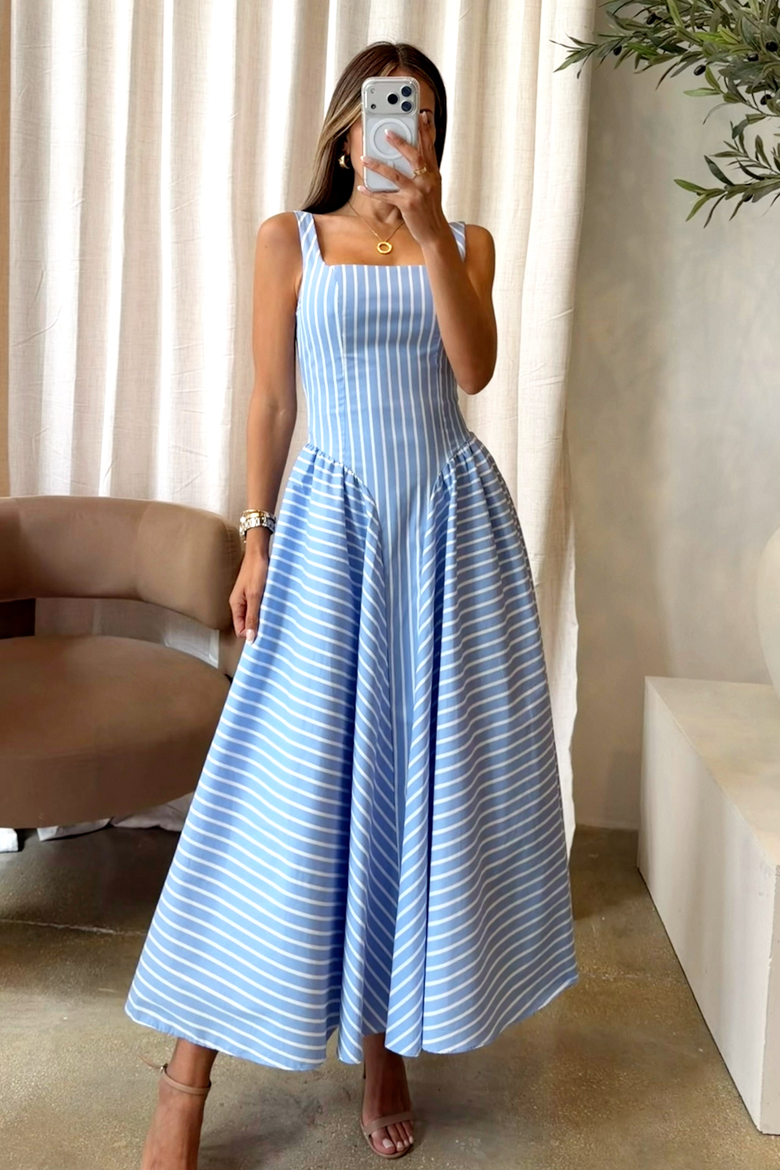 VEDA DRESS