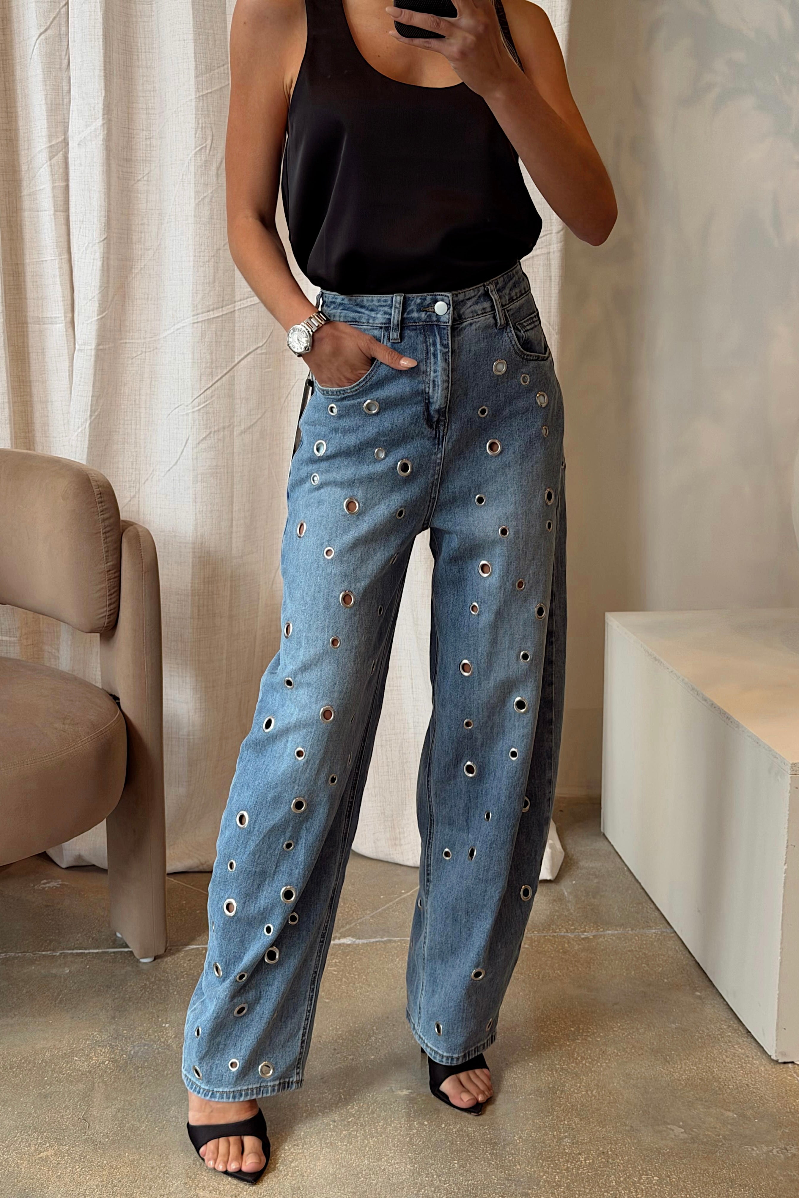 AMANDA JEANS