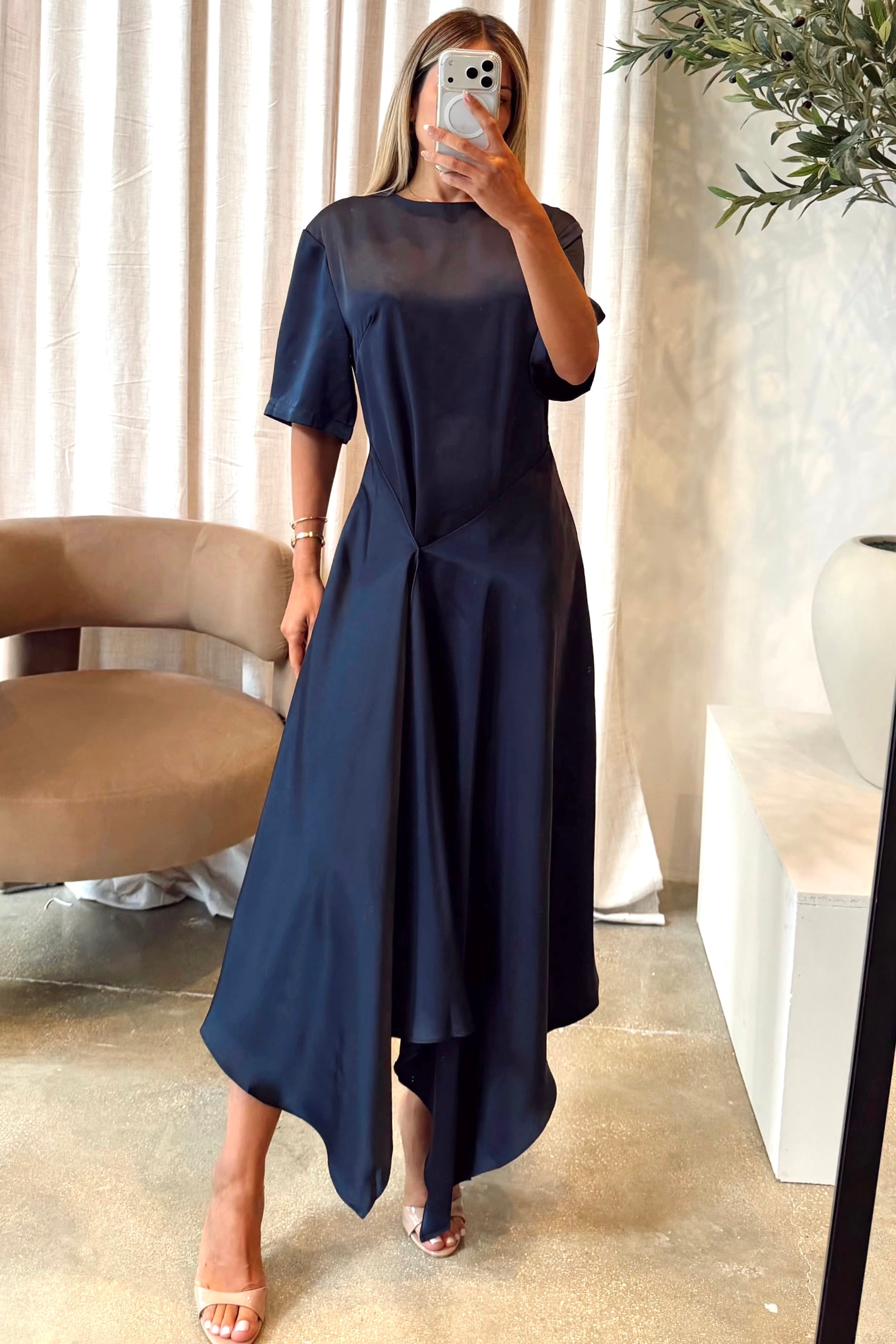 VIOLETTA DRESS