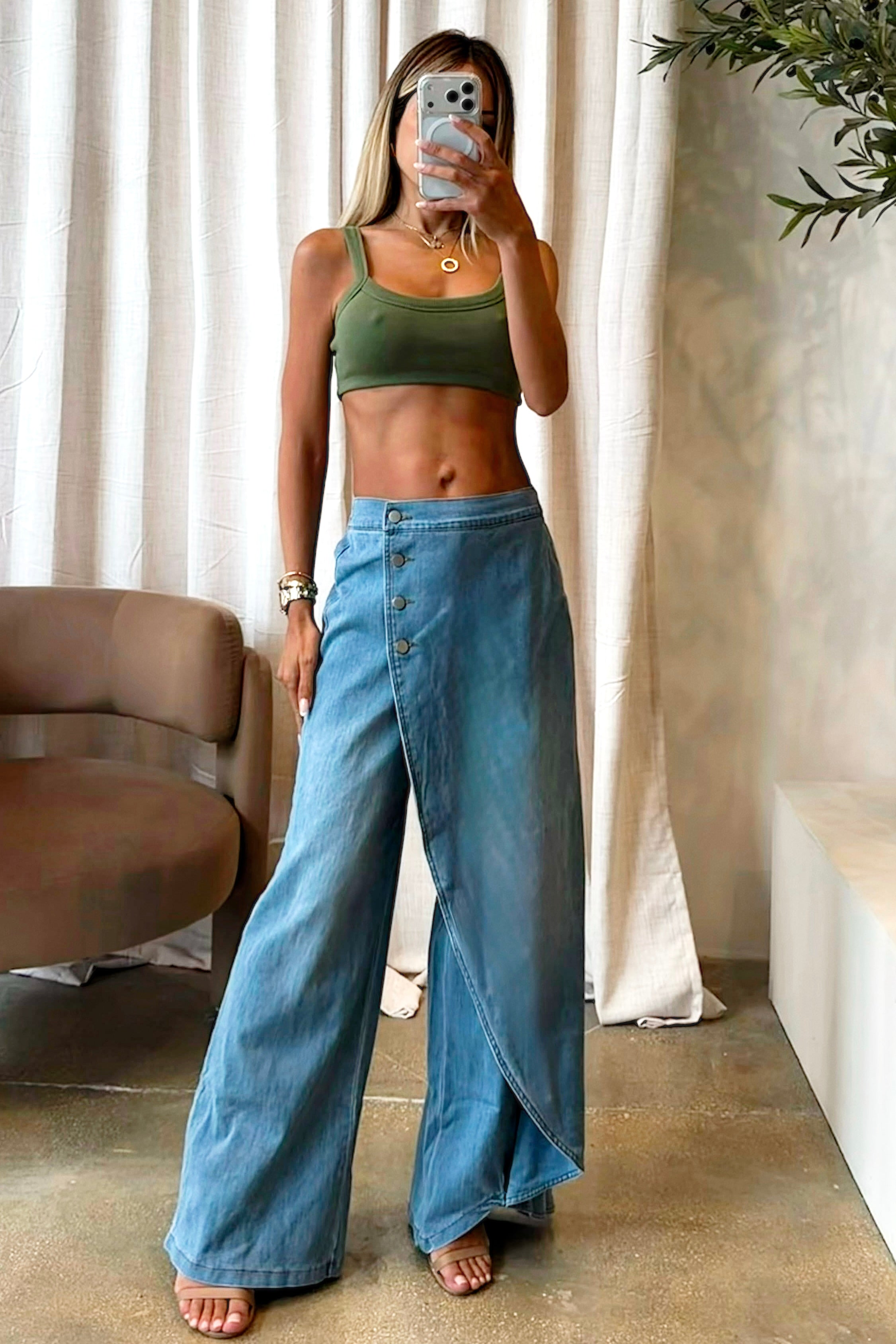 ROMINA JEANS
