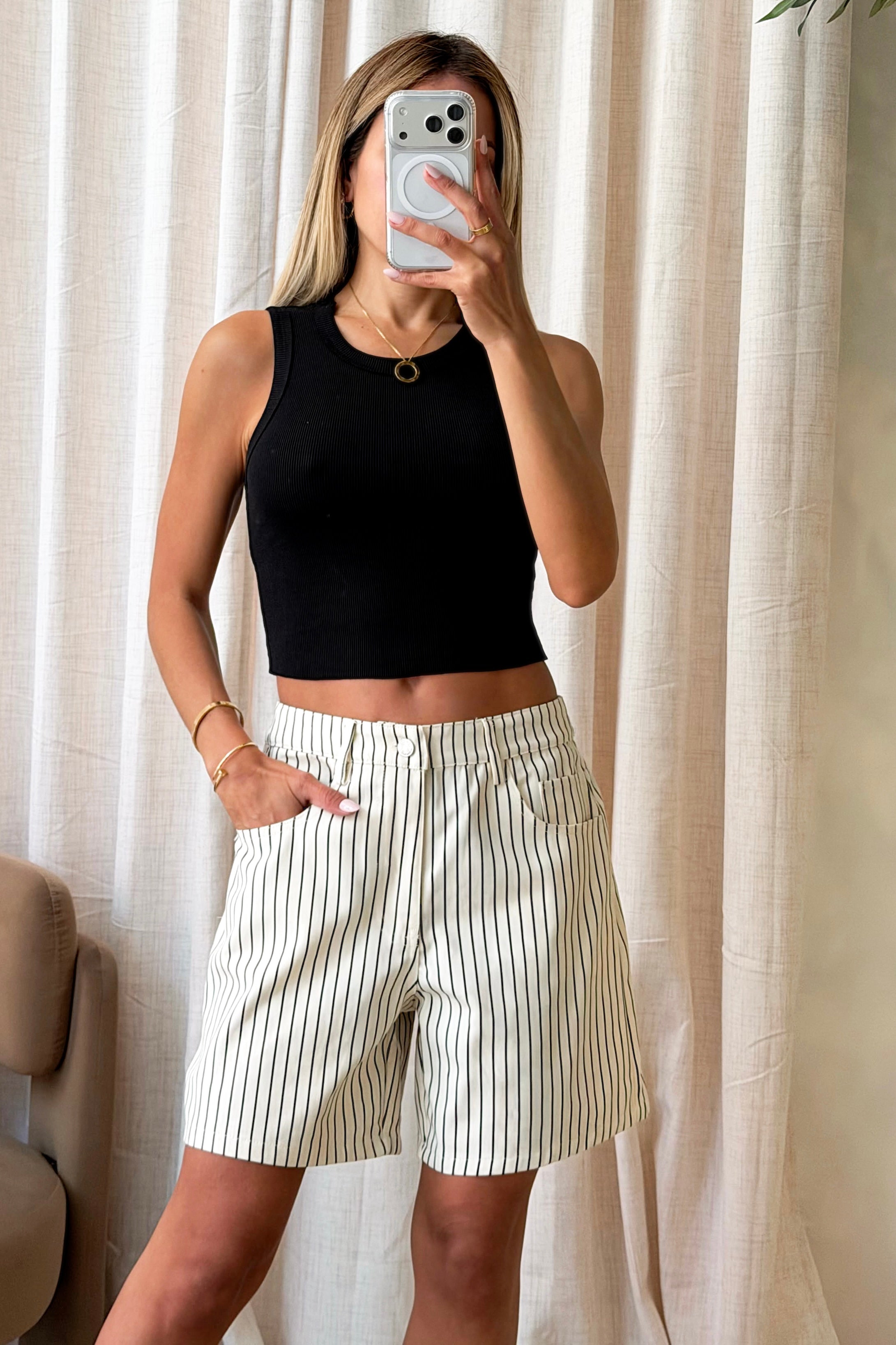 AMBAR SHORTS