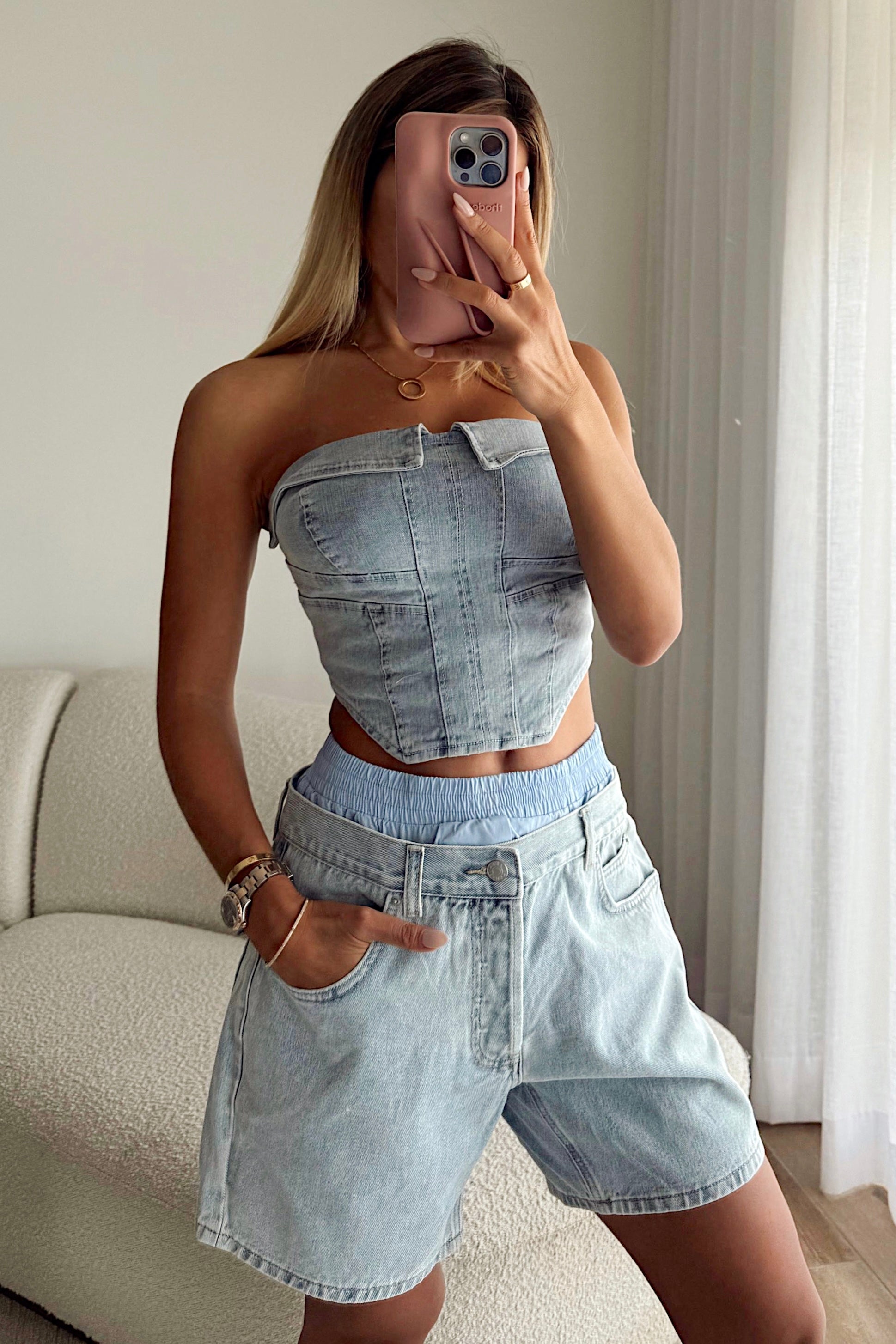 MAGGIE TOP